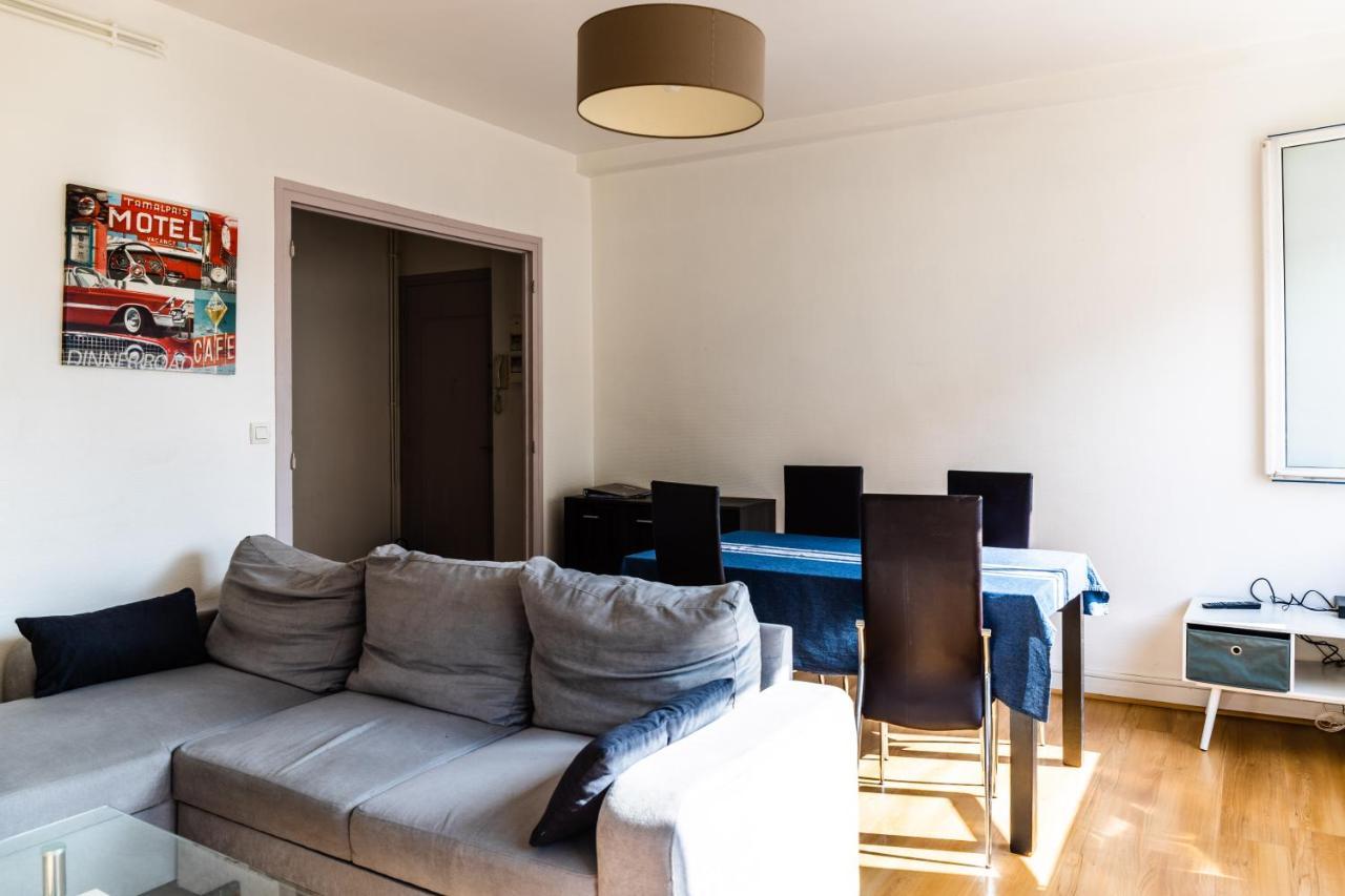 Le Voltaire -2 Chambres- 70M2- Hypercentre-Parking-Wifi Fibre- Nouvelle Literie Tarbes Bagian luar foto