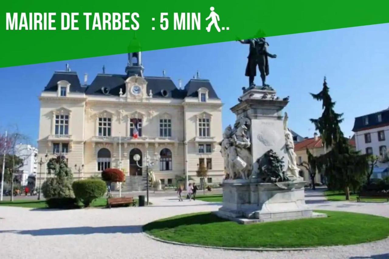 Le Voltaire -2 Chambres- 70M2- Hypercentre-Parking-Wifi Fibre- Nouvelle Literie Tarbes Bagian luar foto